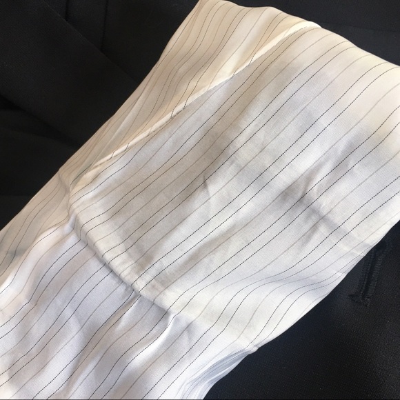 Black Two Button Aritzia Talula Exeter Blazer - Picture 11 of 14